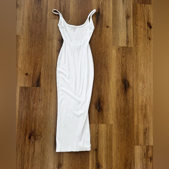 All Things Golden Dresses & Skirts - All things Golden XS White low back Maxi Dress